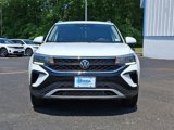 Used 2024 Volkswagen Taos SE image 3