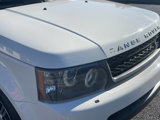 Used 2010 Land Rover Range Rover Sport HSE LUX image 3