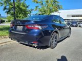 Used 2021 Toyota Camry SE w/ Blackout Package (TMS) image 3