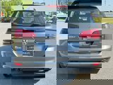 Used 2016 Volkswagen Golf Limited Edition image 4