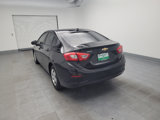 Used 2018 Chevrolet Cruze LS image 5