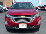 Used 2018 Chevrolet Equinox LT image 2