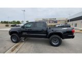 Used 2019 Toyota Tacoma TRD Sport image 5