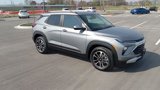 New 2025 Chevrolet TrailBlazer LT w/ Convenience Package image 2