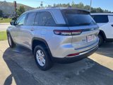 New 2023 Jeep Grand Cherokee Laredo image 4