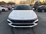 Used 2024 Hyundai Elantra SEL image 2