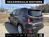Used 2018 Jeep Renegade Latitude image 3