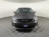 Used 2022 Chrysler Voyager LX image 2