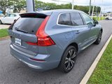 Used 2022 Volvo XC60 B5 Inscription w/ Climate Package image 5