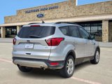 Used 2019 Ford Escape SEL image 5