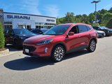 Used 2022 Ford Escape Titanium image 2