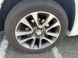 Used 2017 Jeep Grand Cherokee Overland w/ Jeep Active Safety Group image 6