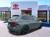 Used 2021 Volkswagen Tiguan SE image 3