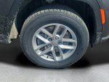 Used 2022 Jeep Grand Cherokee L Laredo w/ Luxury Tech Group I image 4