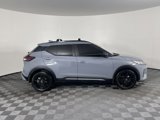 Used 2023 Nissan Kicks SR image 2