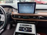 Used 2020 Lincoln Aviator Reserve w/ Equipment Group 202A image 6