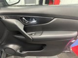 Used 2018 Nissan Rogue SV image 5