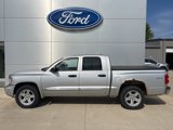 Used 2009 Dodge Dakota Laramie w/ Extra Security Group image 2