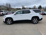Used 2023 Chevrolet Traverse LT w/ LT Premium Package image 2