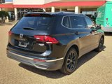 Used 2024 Volkswagen Tiguan SE image 4