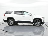 Used 2023 GMC Acadia SLT image 4
