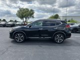 Used 2017 Nissan Rogue SL image 2