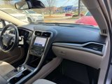 Used 2020 Ford Fusion SE image 5