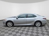 Used 2022 Toyota Camry LE image 5