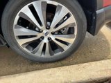 Used 2022 Subaru Ascent Limited w/ Technology Package image 4
