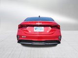Used 2023 Kia Forte LXS image 4