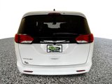 Used 2023 Chrysler Voyager LX image 5