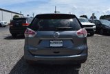 Used 2016 Nissan Rogue SV image 5