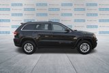 Used 2020 Jeep Grand Cherokee Laredo image 4