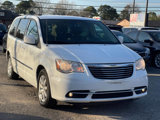 Used 2014 Chrysler Town & Country Touring image 3