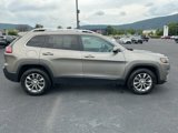Used 2019 Jeep Cherokee Latitude Plus w/ Cold Weather Group image 4
