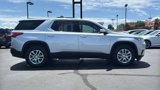 Used 2018 Chevrolet Traverse LT image 2