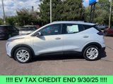 Used 2023 Chevrolet Bolt EUV LT image 4