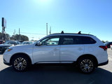 Used 2016 Mitsubishi Outlander SEL image 3