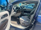 Used 2018 Chrysler Pacifica Touring-L w/ Tire & Wheel Group image 3