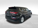 Used 2024 Mitsubishi Outlander ES image 3