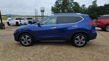 Used 2019 Nissan Rogue SV w/ Premium Package image 5