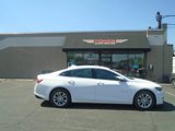 Used 2016 Chevrolet Malibu LT image 2