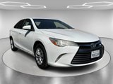 Used 2017 Toyota Camry LE image 3