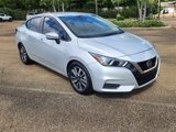 Used 2021 Nissan Versa SV image 2