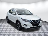 Used 2022 Nissan Rogue Sport SL image 2