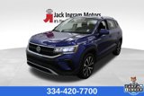 Certified 2022 Volkswagen Taos SE image 2