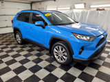 Used 2020 Toyota RAV4 XLE Premium image 2
