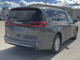 New 2025 Chrysler Pacifica Select image 5