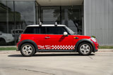 Used 2010 MINI Cooper Hardtop image 4