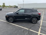Used 2025 Chevrolet TrailBlazer LT w/ LT Cold Weather Package image 3